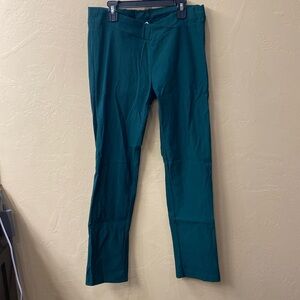 Green pull on slacks. Small/Medium. 72% Rayon/23%Nylon/4% Spandex